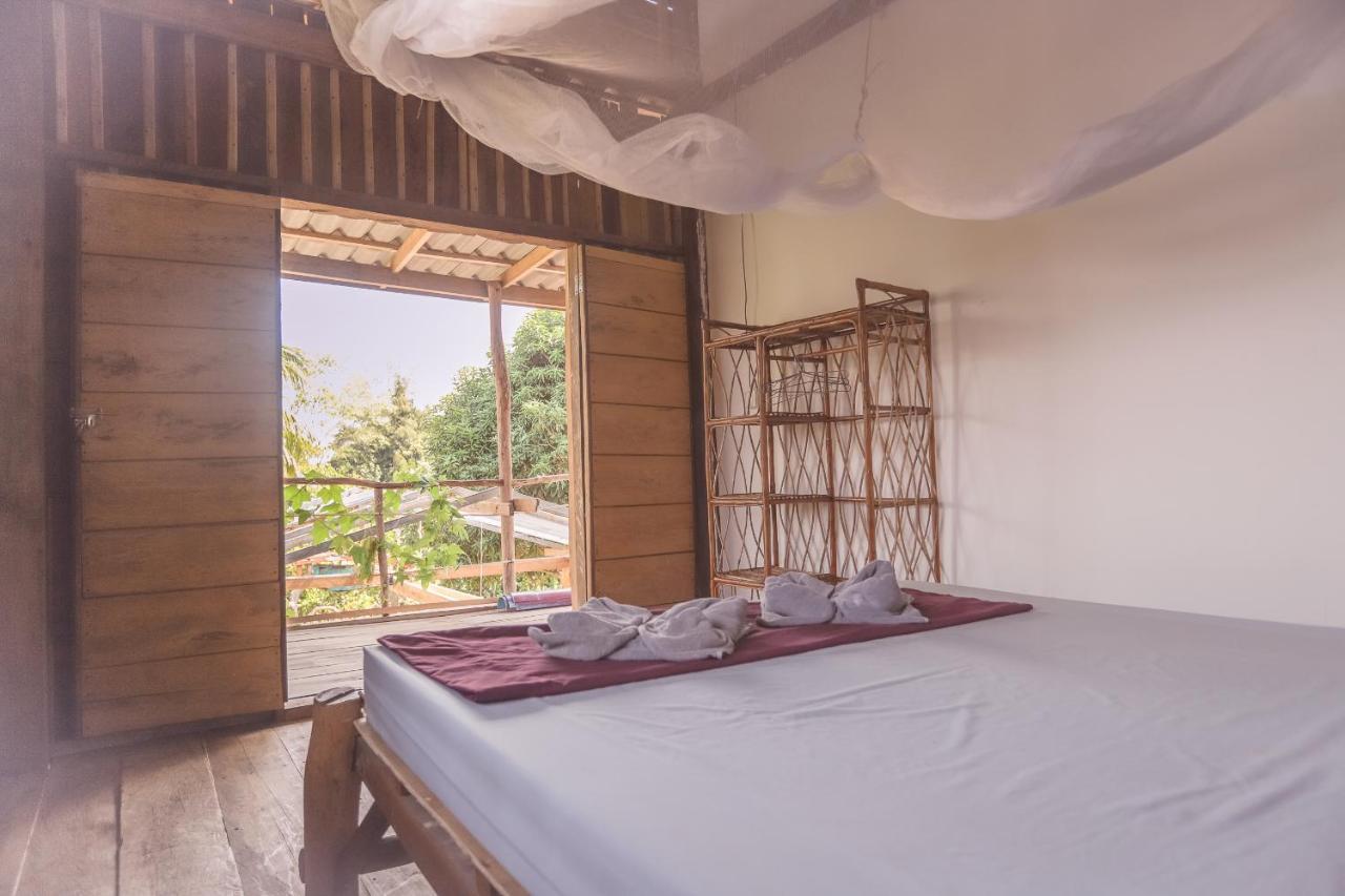 Bonsai Hotel Koh Rong Samlon Eksteriør billede